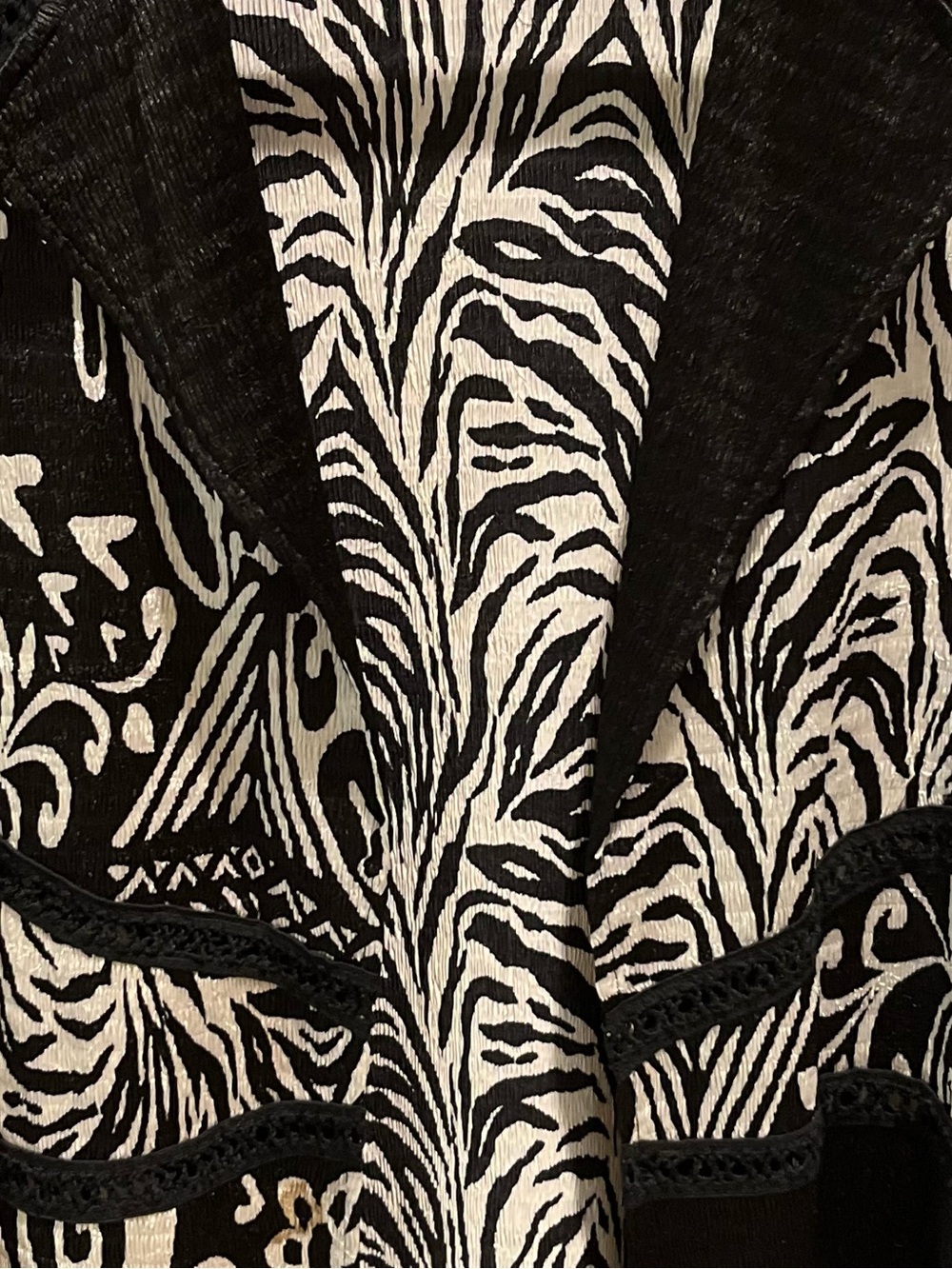 19. WOMENS CHICO’S 3/XL DETAIL JACKET - Picture 4 of 7